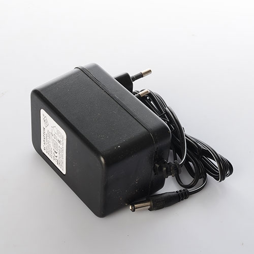 Зарядное устройство M 3279-CHARGER для электромобиля M 3279 M 3460 12V 1000mA