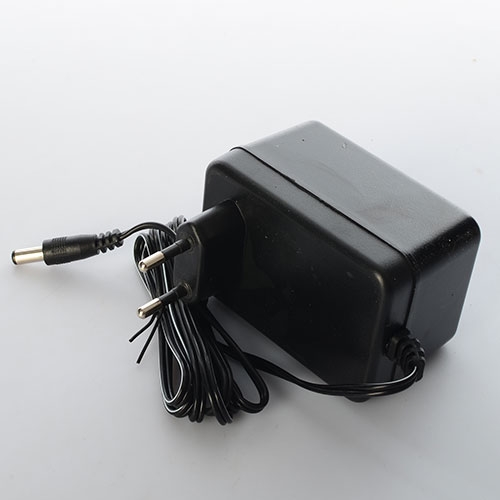 Зарядное устройство M 2772-CHARGER 12V 700mA для электромобилей M 2772 M 3269 M 3270 M 3271 M 3208