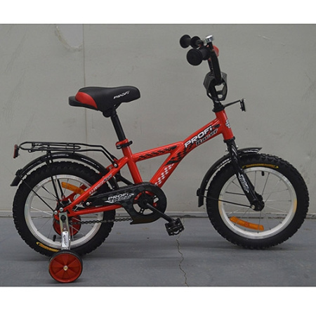 фото Двухколесный велосипед для детей 18 дюймов Profi G1831 Racer (красный)