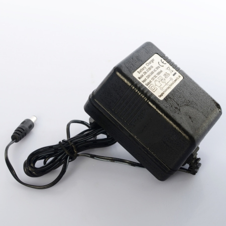 фото Зарядное устройство 12V 1000mA M 4178-CHARGER для квадроцикла M 4178