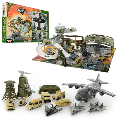 фото Военный аэропорт P838-A с военной техникой