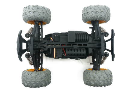 фото Машинка на радиоуправлении 1:14 UJ Pioneer 4WD (желтый)