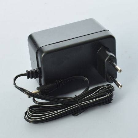 фото Зарядное устройство 12V 1000mA M 3892-CHARGER для мобиля M 3892