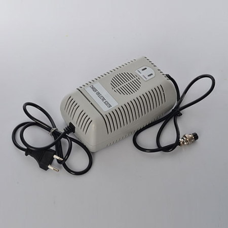 фото Зарядное устройство 48 V CHARGER-800Q/800D для квадроциклов 800Q 800D