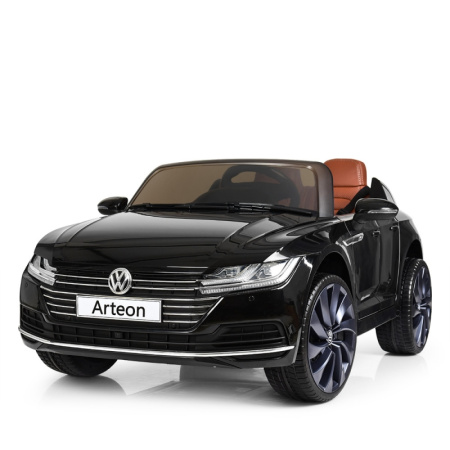фото Детский электромобиль Volkswagen Arteon M 3993(MP4)EBLR-2 с дисплеем MP4 и кожаным сиденьем (черный) фото Детский электромобиль Volkswagen Arteon M 3993(MP4)EBLR-2 с дисплеем MP4 и кожаным сиденьем (черный)