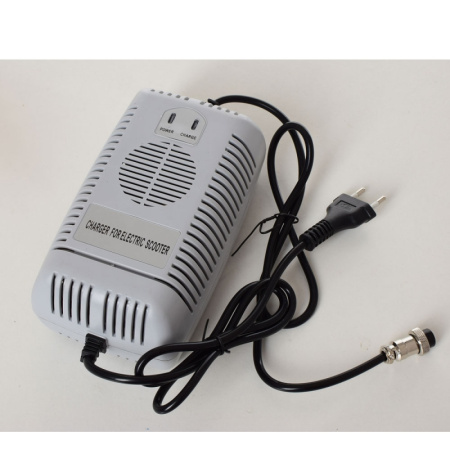 фото Зарядное устройство 48V 2,5A CHARGER-1000Q для квадроцикла 1000Q