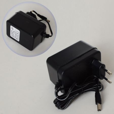 фото Зарядное устройство 12V 1000mA M 4148-CHARGER для джипа M 4148