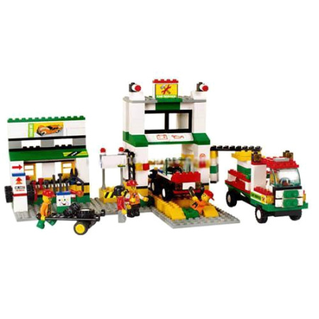 фото Игровой конструктор SLUBAN 464226 / M 38 B 2500, СТО