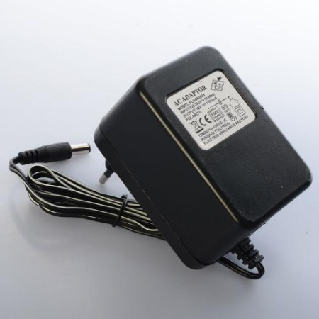 фото Зарядное устройство 12V 1000mA M 3806-CHARGER для мобиля M 3806