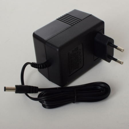 фото Зарядное устройство 12V 1000mA M 4139-CHARGER для электромобилей M 4139