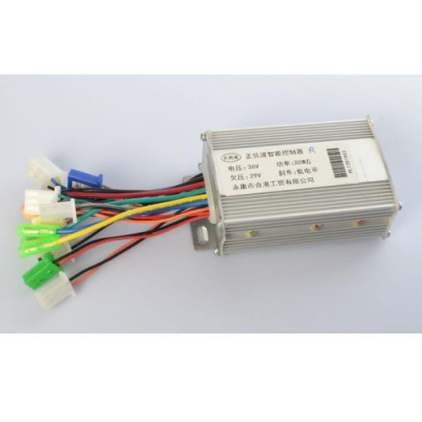 Блок управления правый 36V 300W R-RC-RECEIVER-4042 для электрокарта M 4042