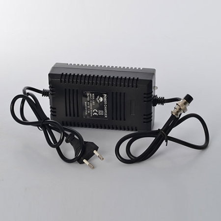 фото Зарядное устройство 36V 500WCHARGER для квадроциклов 800C 800N