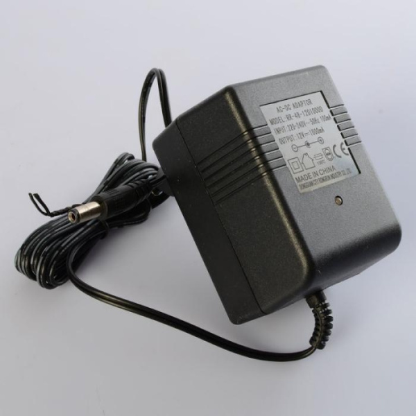 Зарядное устройство 12V 1000mA M 4140-CHARGER к машине M 4140