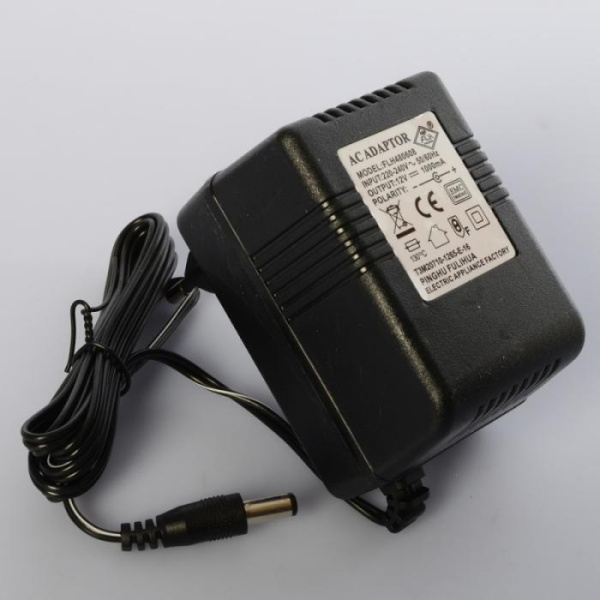 Зарядное устройство 12V 1000mA M 4177-CHARGER для электромобиля M 4177