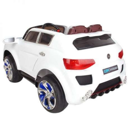 фото Детский электромобиль Джип M 2392 R-1 BMW X6 с высокими открывающимися дверьми, на р/у (белый) фото Детский электромобиль Джип M 2392 R-1 BMW X6 с высокими открывающимися дверьми, на р/у (белый)