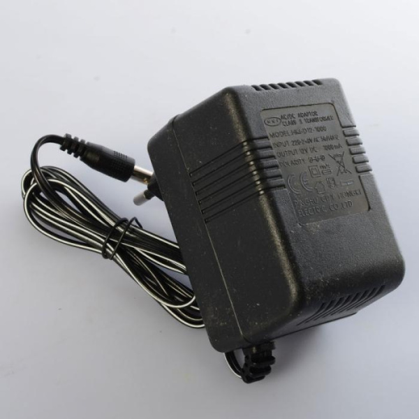 Зарядное устройство 12V 1000mA M 3999-CHARGER для квадроцикла M 3999