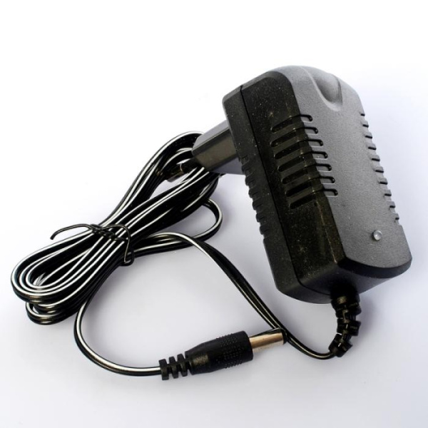 Зарядное устройство 12V 1000mA M 4108-CHARGER для электромобиля M 4108