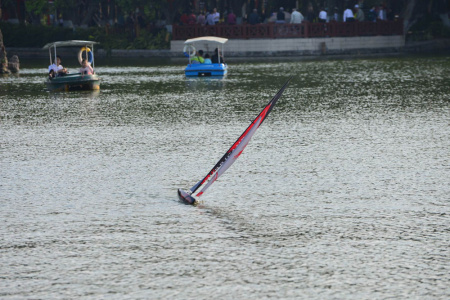 фото Яхта радиоуправляемая VolantexRC Hurricane 791-2 990мм RTR