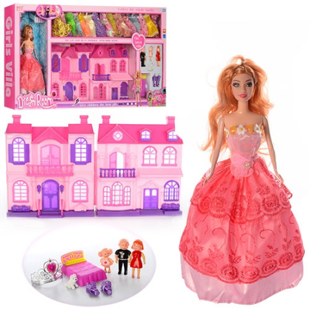 фото Домик 668-7 с куклой и нарядами