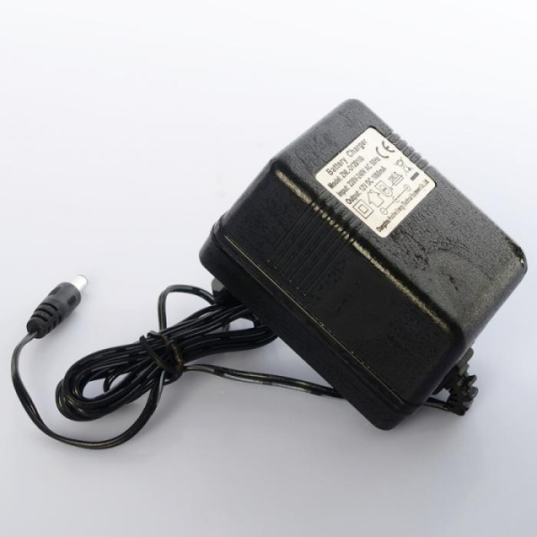 Зарядное устройство 12V 1000mA M 4178-CHARGER для квадроцикла M 4178