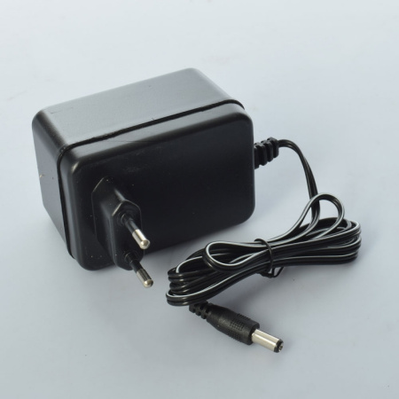 фото Зарядное устройство 12V 700mA M 3995-CHARGER для электромобиля M 3995