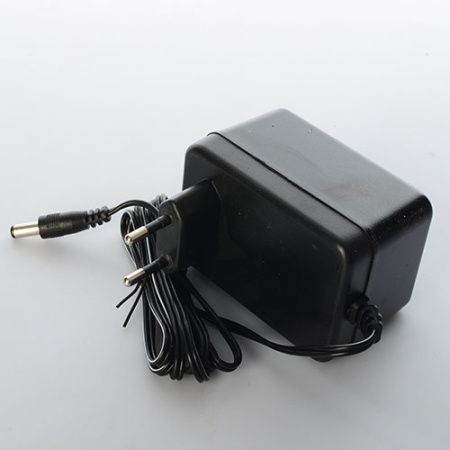 фото Зарядное устройство M 2772-CHARGER 12V 700mA для электромобилей M 2772 M 3269 M 3270 M 3271 M 3208