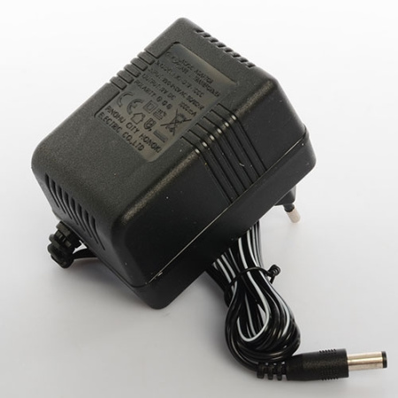 фото Зарядное устройство 12V 1000mA M 3567-CHARGER для джипа M 3567 M 3568